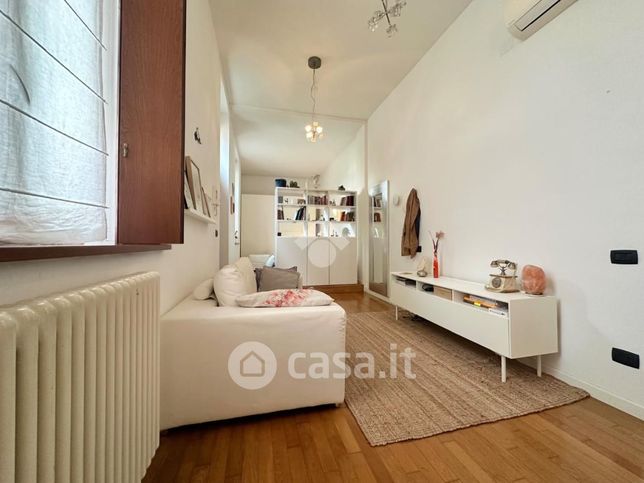 Appartamento in residenziale in Via Generale Antonio Baldissera 21