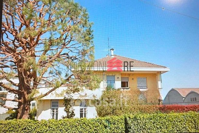 Appartamento in residenziale in Via Ticino