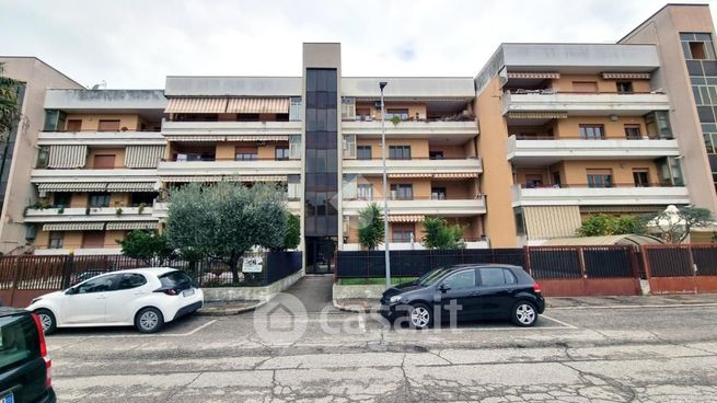 Appartamento in residenziale in Via degli Oleandri 6