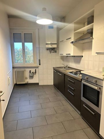 Appartamento in residenziale in Viale Duca Alessandro