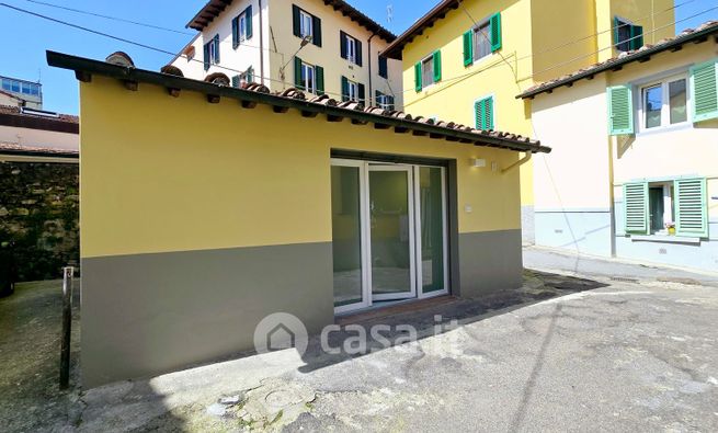 Ufficio in commerciale in Piazza Puliti 2