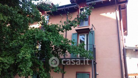 Appartamento in residenziale in Via CAPUCCINI 20