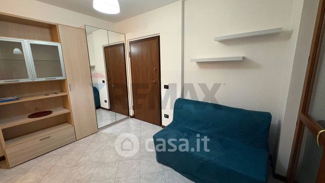 Appartamento in residenziale in Via Fratelli Signorelli 152