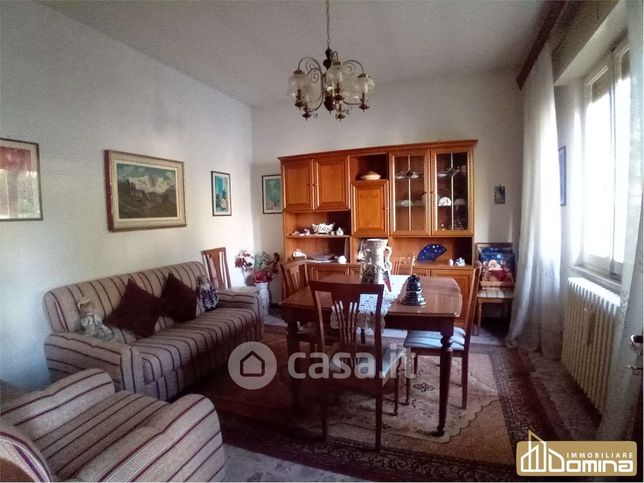 Appartamento in residenziale in Via Alessandro Manzoni 10