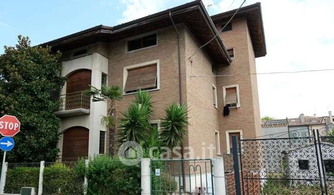 Appartamento in residenziale in Via Pierpaoli