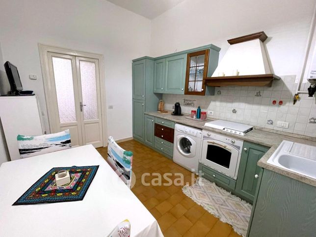 Appartamento in residenziale in Via Ugolini 29