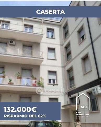 Appartamento in residenziale in Viale Medaglie D'Oro 5