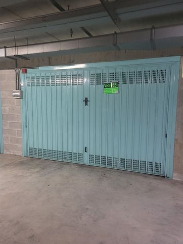 Box/posto auto in residenziale in Via Antonio Pacinotti