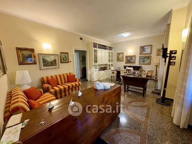 Appartamento in residenziale in Via Cornigliano 12