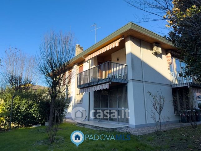 Casa indipendente in residenziale in Via Pietro Micca