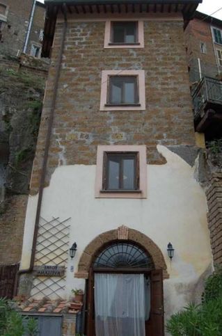Appartamento in residenziale in Via Valle Maggiore 6