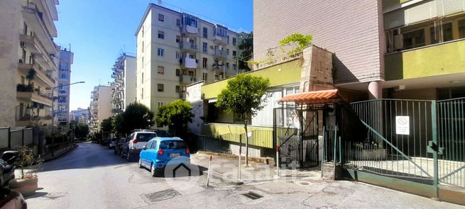 Appartamento in residenziale in Via Domenico Fontana PARCO MONTEDONZELLI
