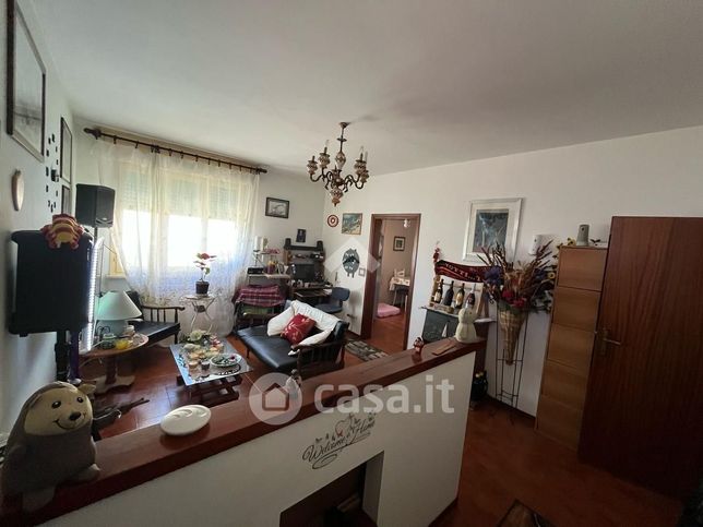 Appartamento in residenziale in Via Ragazzena