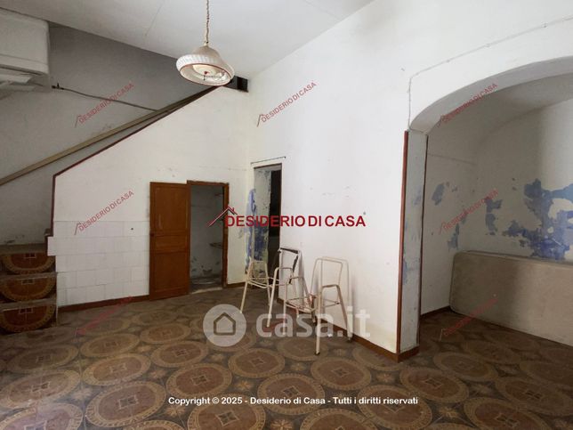 Appartamento in residenziale in Via Francesco Crispi 56