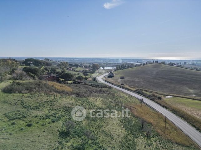 Terreno agricolo in commerciale in Via Furbara Sasso 114