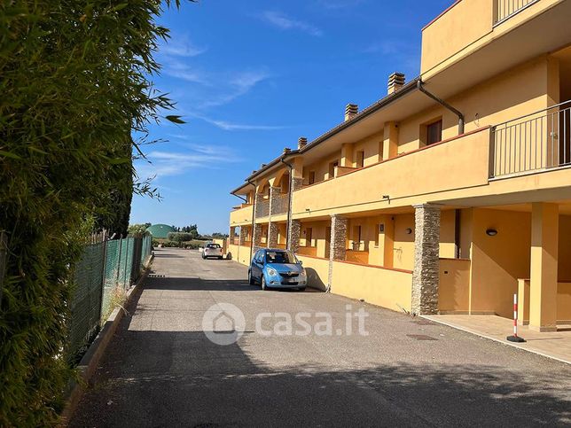 Garage/posto auto in residenziale in Strada provinciale 40 del puntone