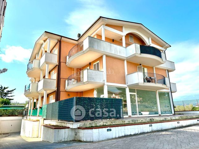 Appartamento in residenziale in Via Salaria