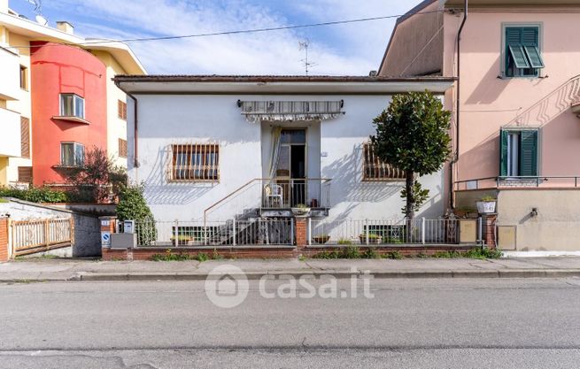 Villetta a schiera in residenziale in Via Val d'Orme 39
