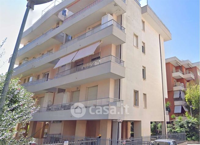 Appartamento in residenziale in Via Asse 96