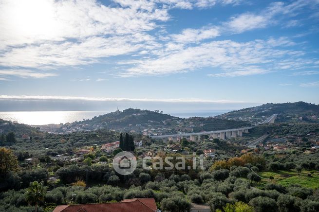 Casa indipendente in residenziale in Strada Comunale dei Massabovi