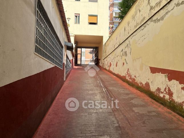 Garage/posto auto in residenziale in Via Coriolano 16