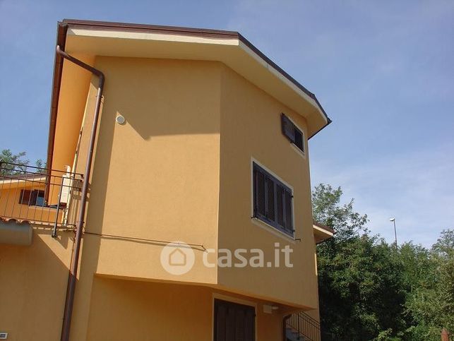 Appartamento in residenziale in Via Emilia 214