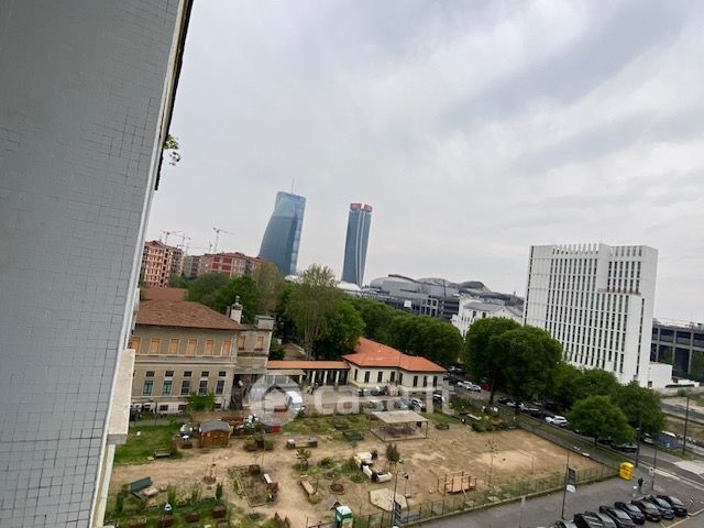 Appartamento in residenziale in Piazzale Damiano Chiesa 11