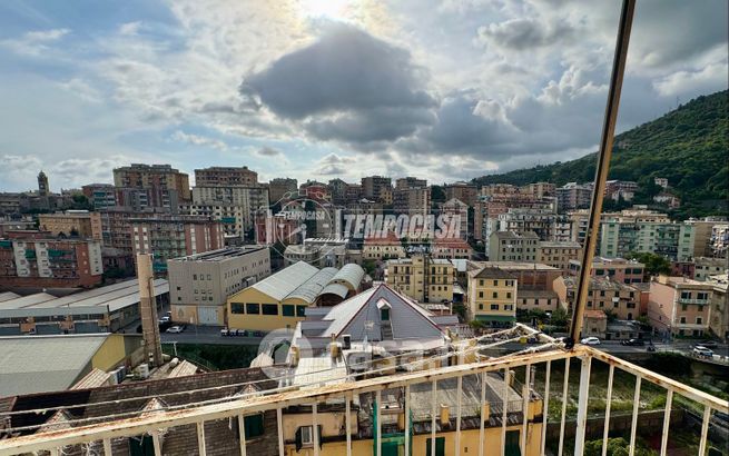 Appartamento in residenziale in Via Santa Maria del Priano 12