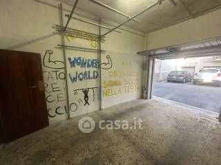 Box/posto auto in residenziale in Via San Francesco d'Assisi