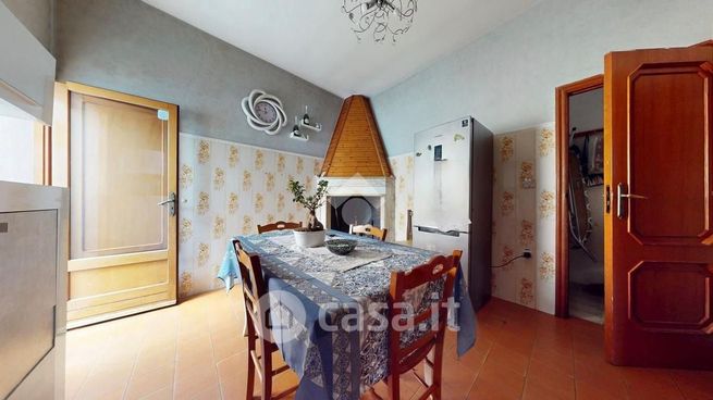 Appartamento in residenziale in Via Adolfo de Nitto