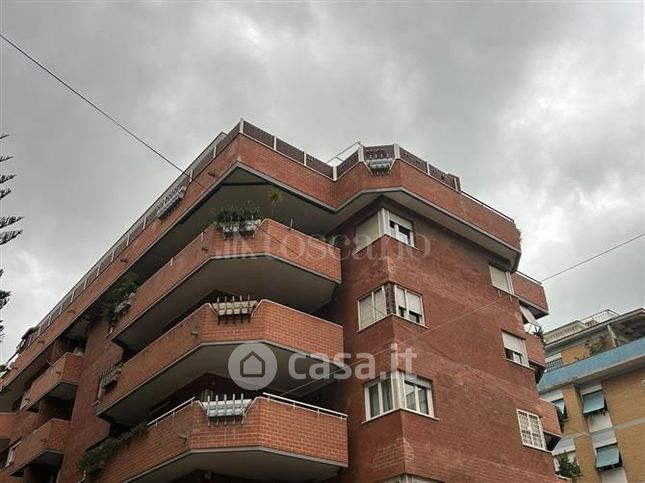 Appartamento in residenziale in Via delle Baleniere