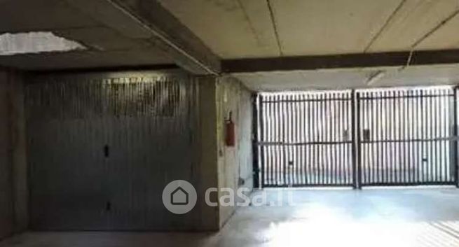 Box/posto auto in residenziale in Piazza Alcide De Gasperi