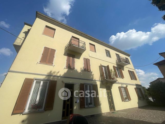 Appartamento in residenziale in Via Abruzzi 13