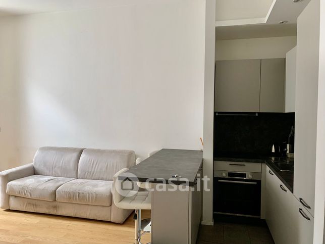 Appartamento in residenziale in Viale Lunigiana 16
