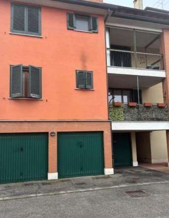 Appartamento in residenziale in Via Emilio Gino Segre' 4