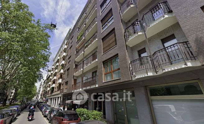 Ufficio in commerciale in Viale Piave 6