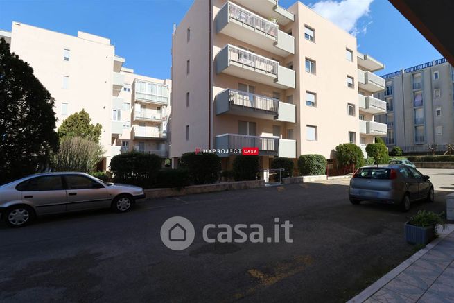 Appartamento in residenziale in Via Madonna Piccola 15