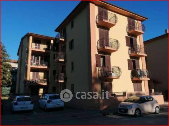 Appartamento in residenziale in Via Alessandro Manzoni 14