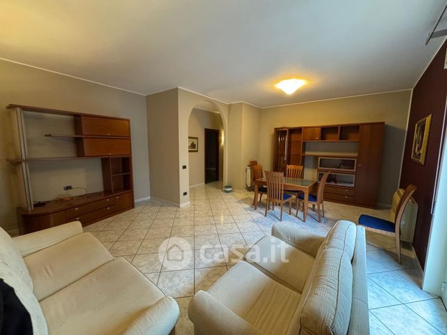 Appartamento in residenziale in Via Generale Vito Artale