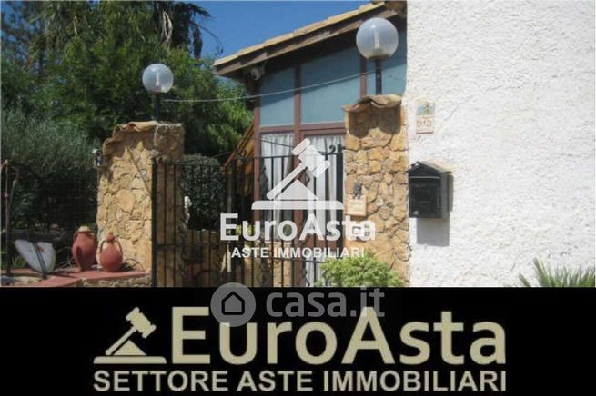 Villetta a schiera in residenziale in Contrada Pispisia 675