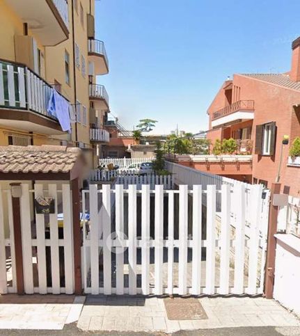 Box/posto auto in residenziale in Via Partanna