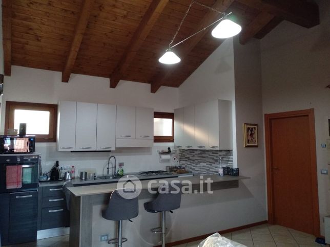 Appartamento in residenziale in Via Maestra Riva 103