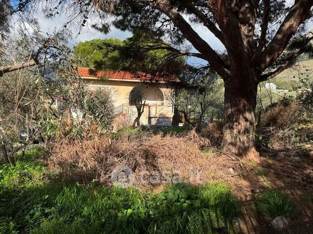 Villa in residenziale in Contrada Bastardino