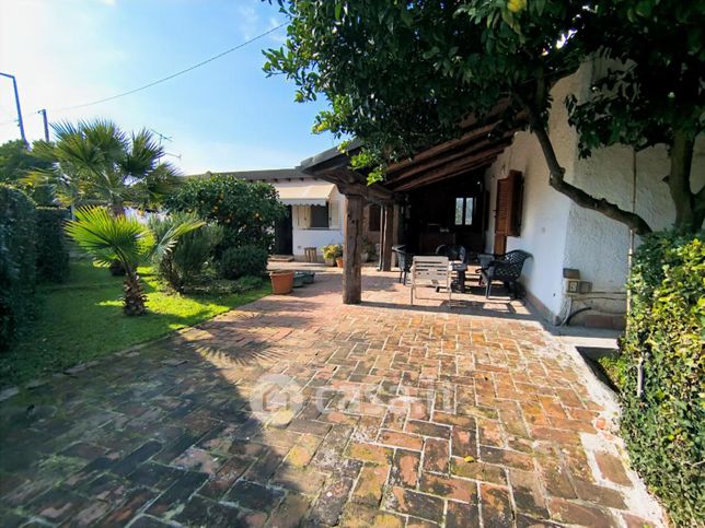 Casa bi/trifamiliare in residenziale in Via Pagliaio