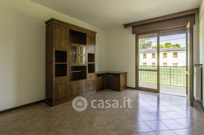 Appartamento in residenziale in Via Decorati al Valore Civile