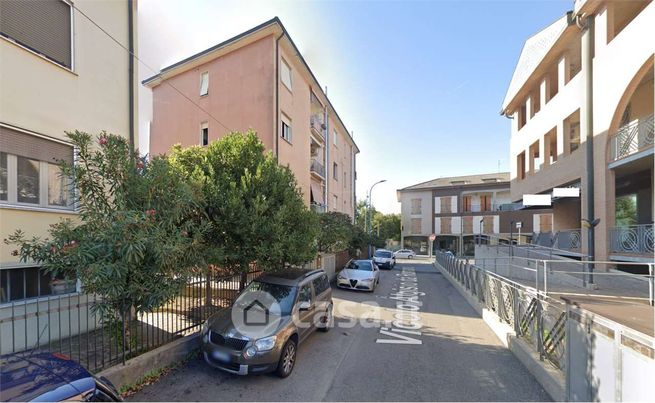 Appartamento in residenziale in Vicolo Algisio da Romano 2