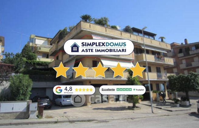 Appartamento in residenziale in Via Andrea Costa
