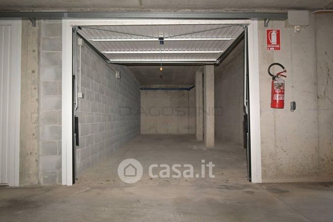 Garage/posto auto in residenziale in Via Alberto Ben