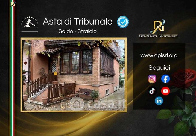 Appartamento in residenziale in Via Lucio Trebellio 19