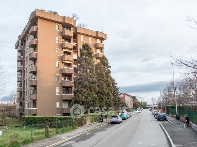Appartamento in residenziale in Via Bruno Sangalli 1